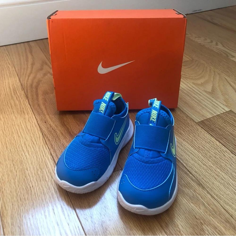 Nike Kids Blue and Lime Green Slip-On Sneakers